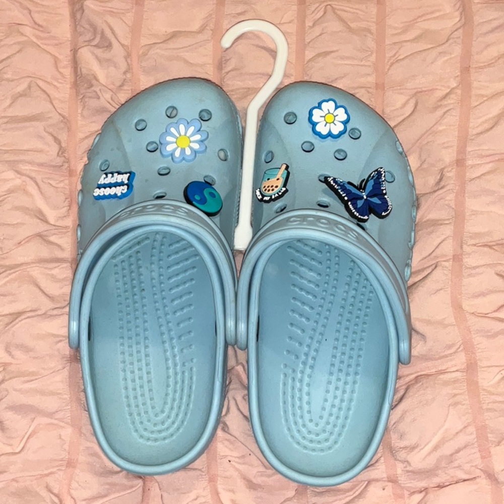 Light blue crocs